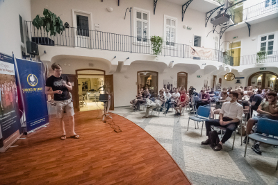 Konference